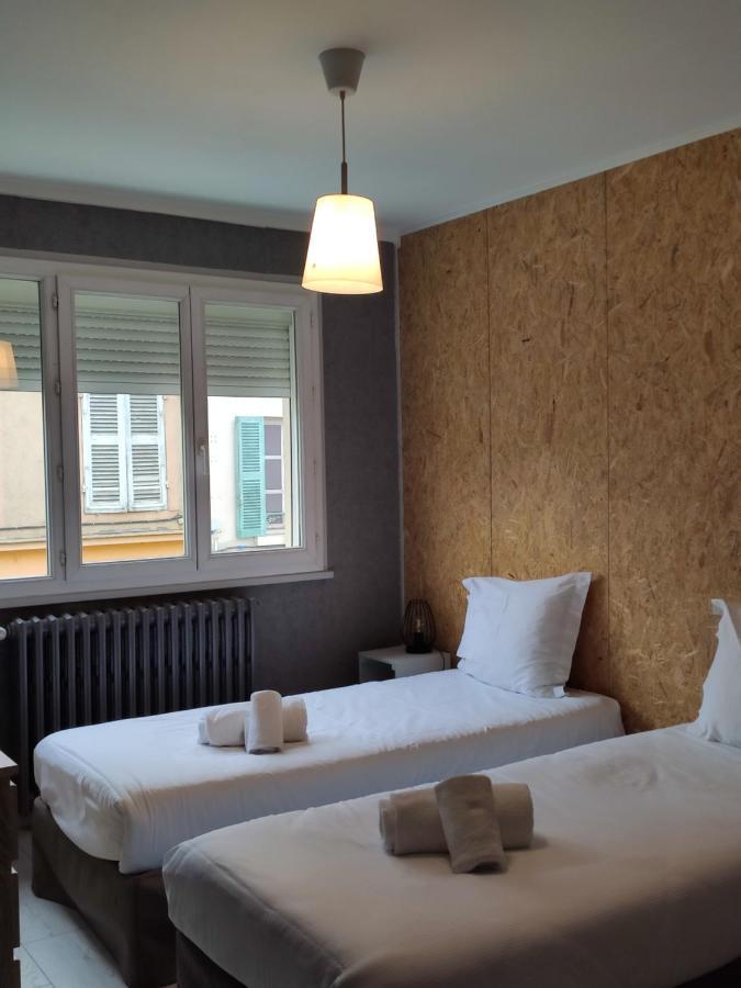 Bar Hotel Du Centre Montrevel-en-Bresse Eksteriør bilde