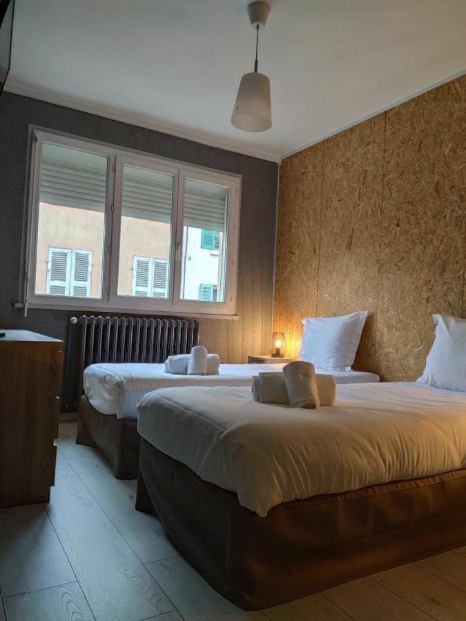 Bar Hotel Du Centre Montrevel-en-Bresse Eksteriør bilde